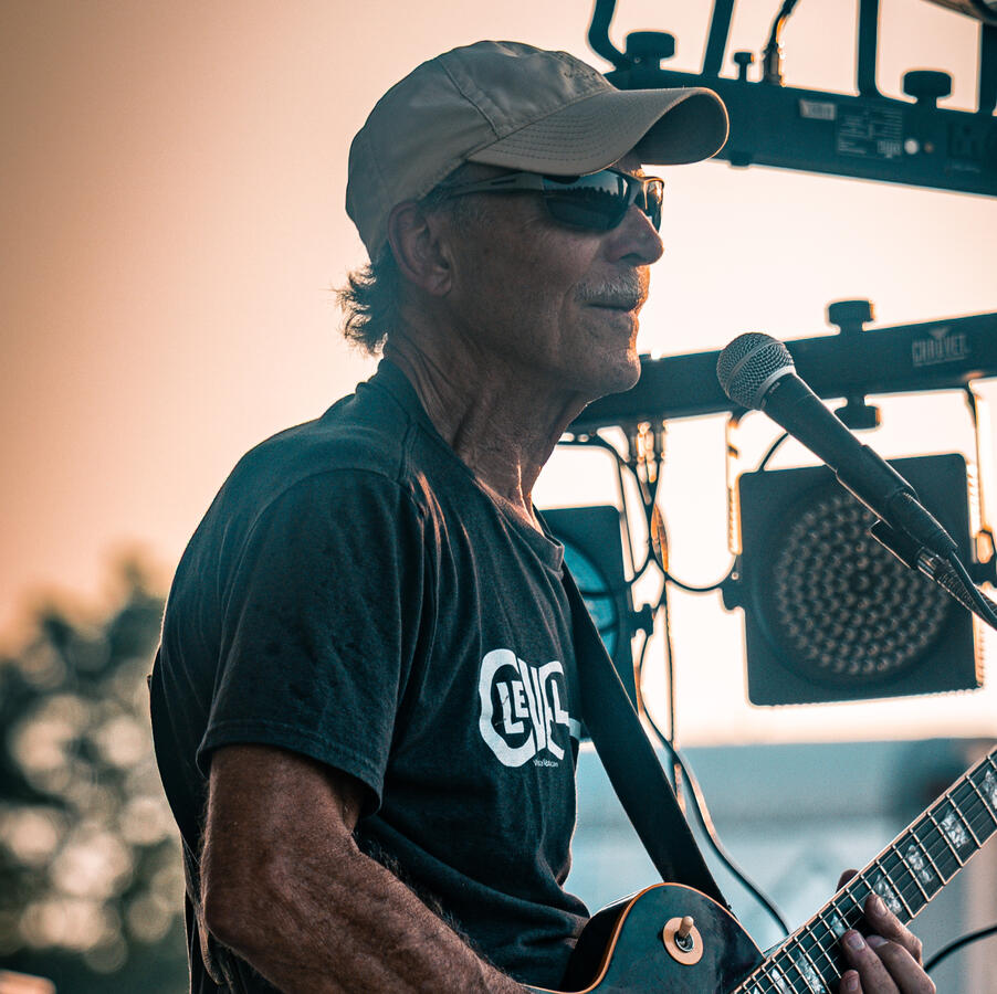 Dave Dragolich - Guitar Dave Dragolich - Guitar